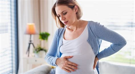 Bábätko lezie dozadu: Ako na to a kedy spozornieť?